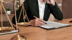 ROI do tráfego pago para escritórios de advocacia