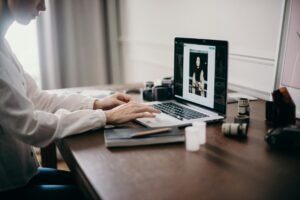 Criação de Site Profissional com Blog Corporativo para Gerar Tráfego